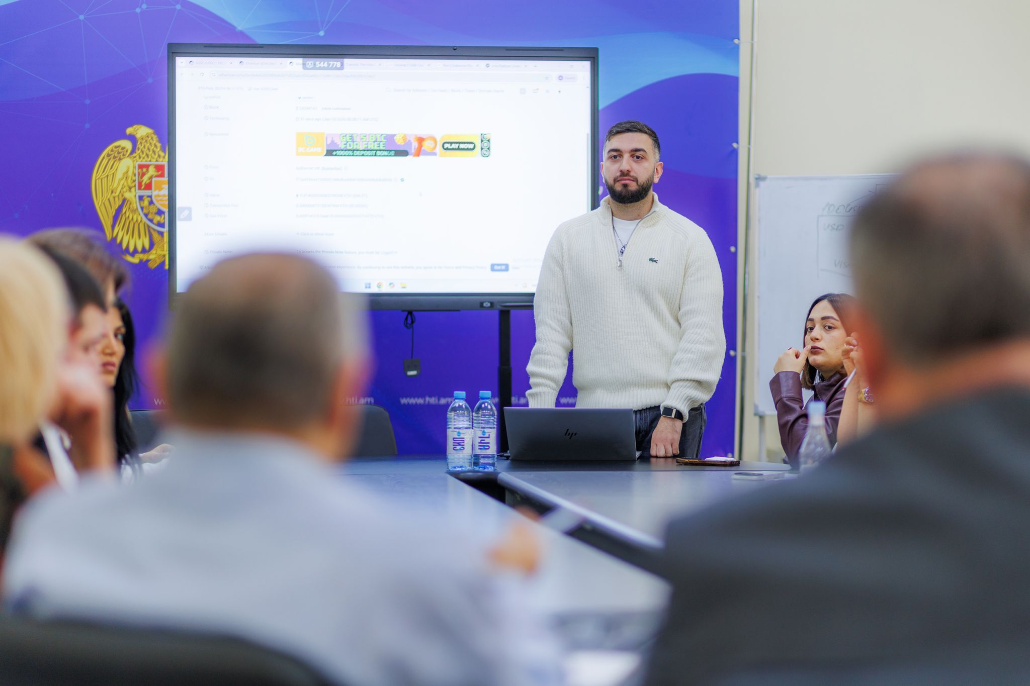 Arman Mamyan during a conference discussion